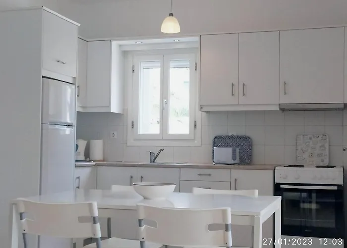 George's Seaside Sifnos *